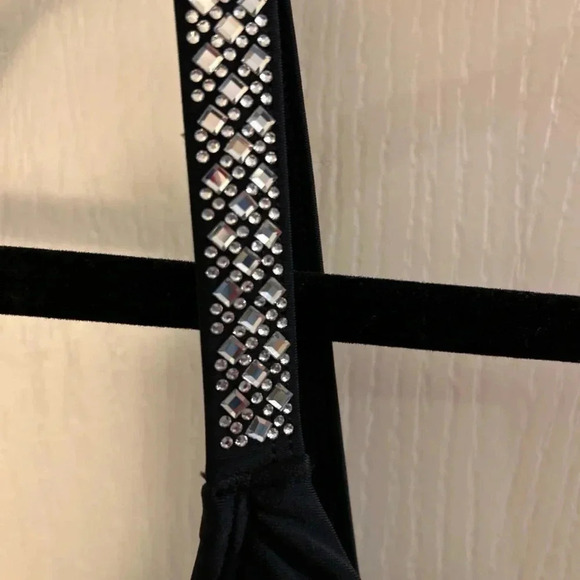 Women’s Black One Piece Bathing Suit Sz Large W/Adjustable Embellished Straps - Picture 4 of 6